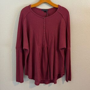 GIBSONLOOK - waffle and rubbed long sleeve Henley - NWT